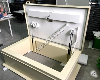 Металлический люк на крышу кремовый Л-114 - купить от производителя Мосдвери Металлический люк на крышу кремовый Л-114